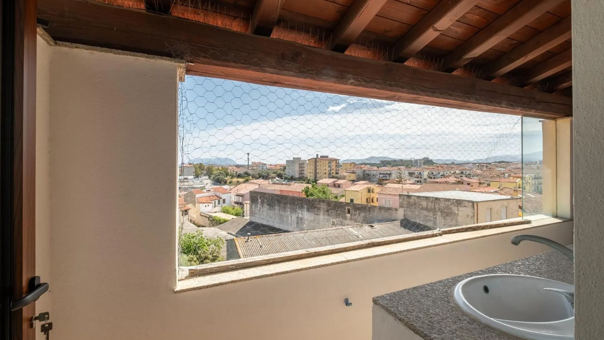 Elegante Appartamento Vista Mare Olbia