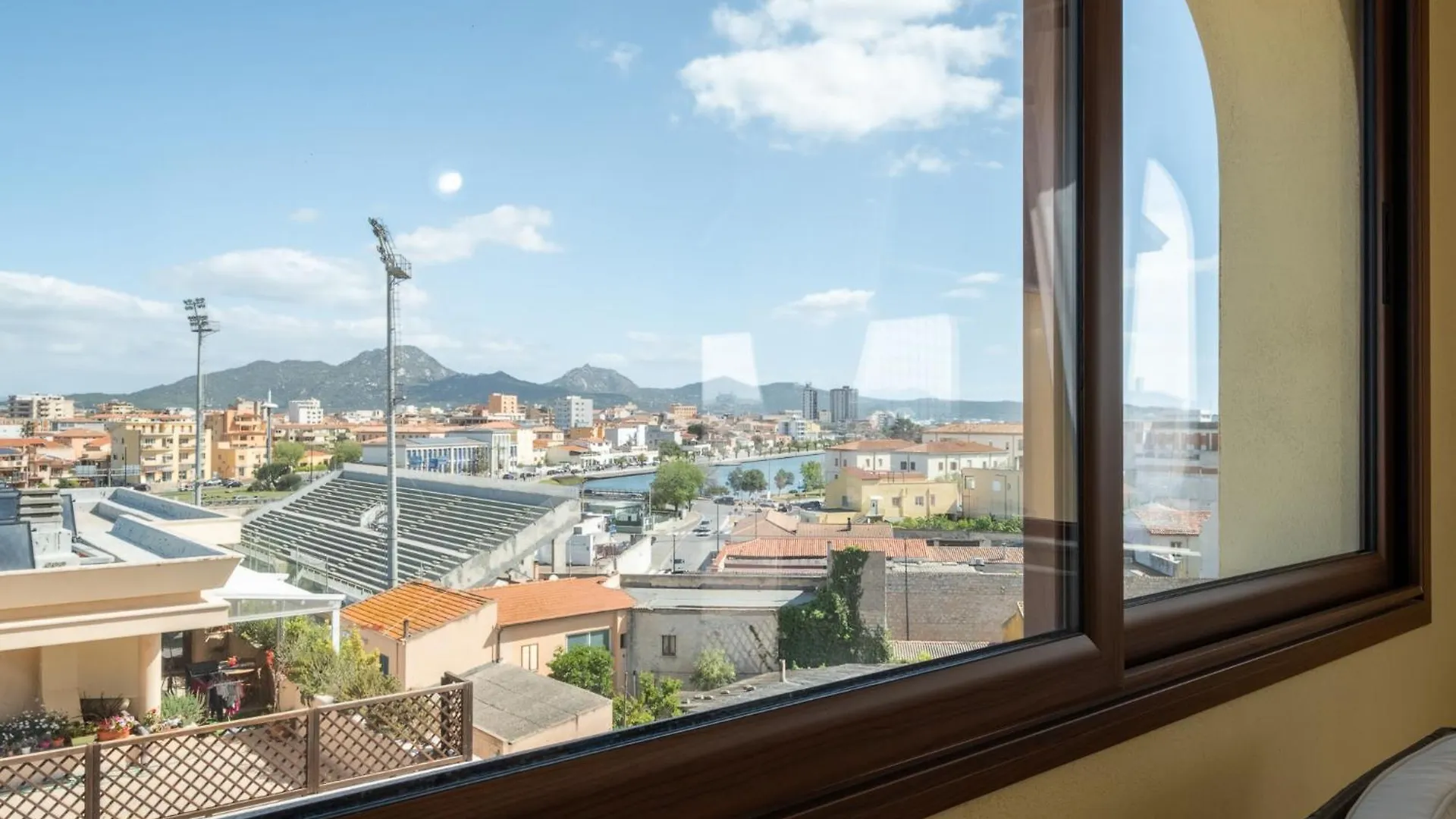 Apartment Elegante Appartamento Vista Mare Olbia